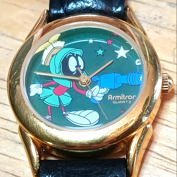 X Looney Tunes Marvin the Martian MOOD dial watch gold tone case 3 hand move - Picture 7 of 15